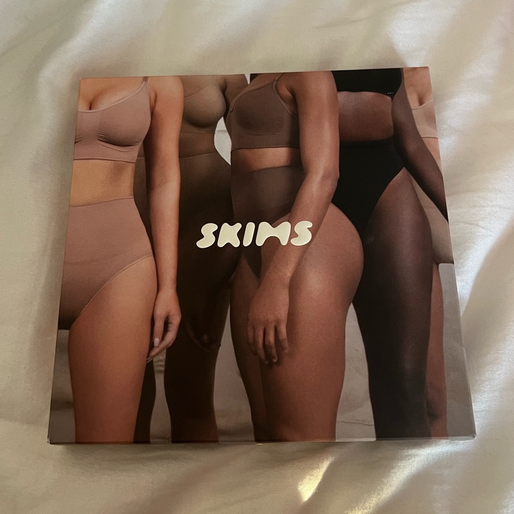 NWT Skims Core Control Thong